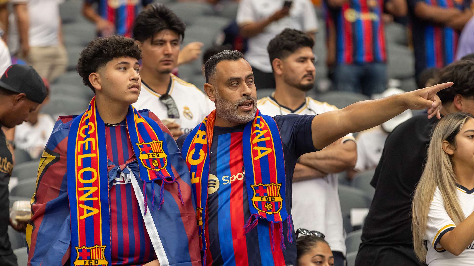 练前来执教 练前来执教